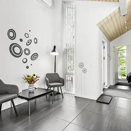 Lovely In With Sauna